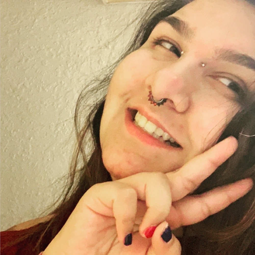 Meet your Posher, Jasmine